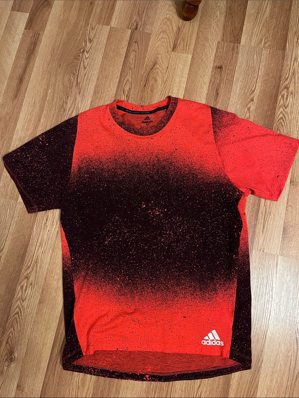 adidas tennis Red & Black Gradient Splatter Short Sleeve Tee